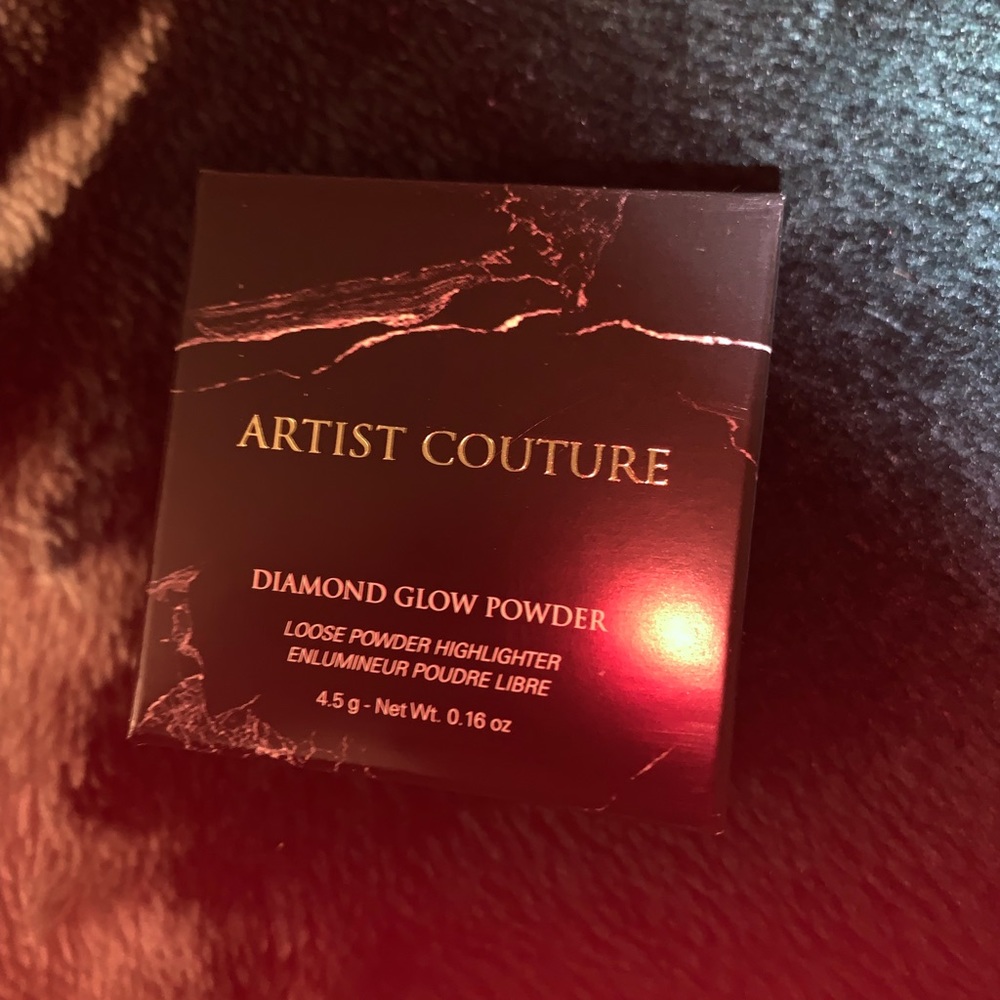 Glow powder
